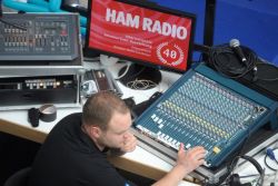 0108HAMRADIO2015