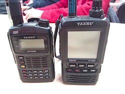 Yaesu FT-1XD und FT-2D
